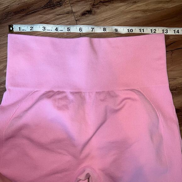 Pink Seamless Scrunch Bum Workout Gym Shorts Ribbed Size Large - Picture 4 of 6